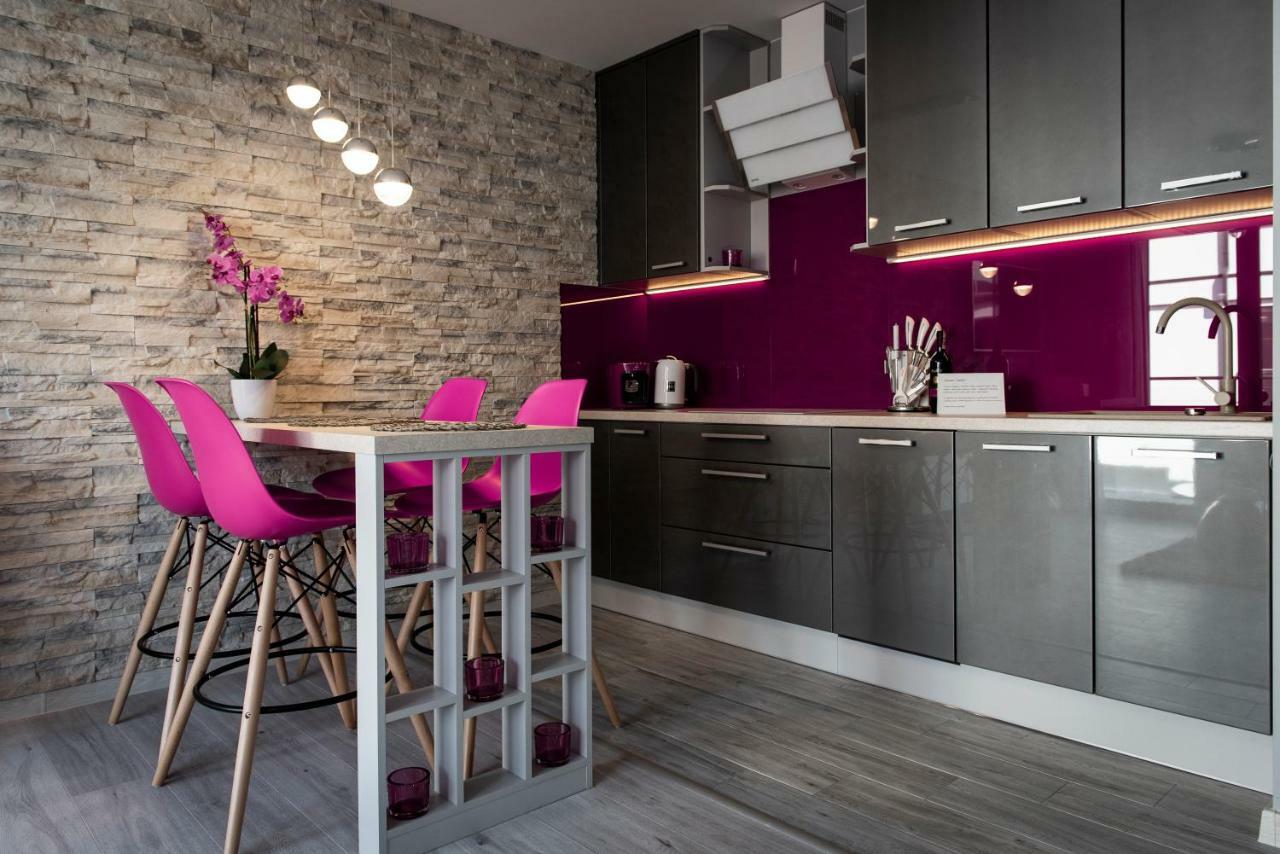 Apartament Elegance Pink 레왈 외부 사진