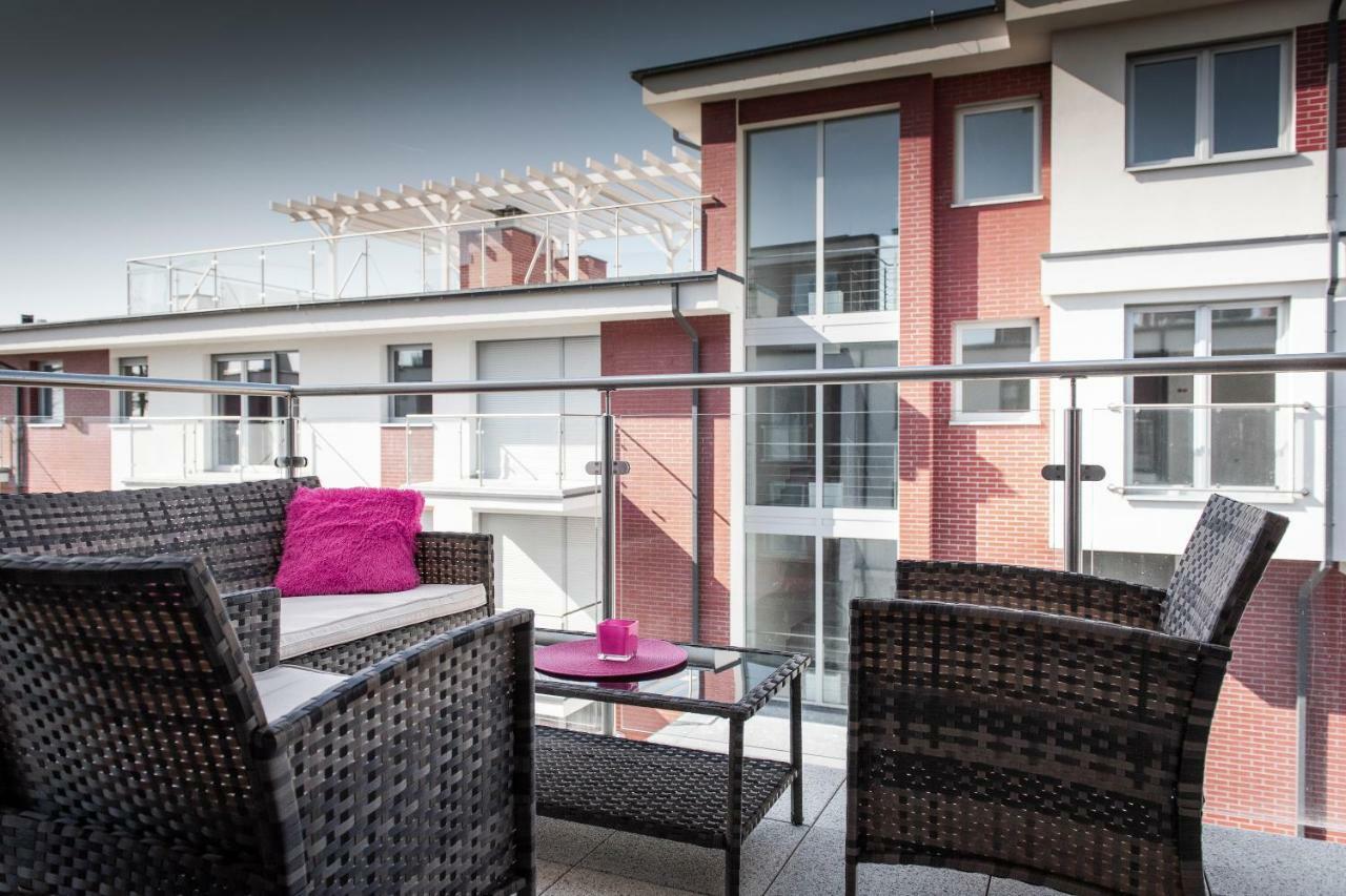 Apartament Elegance Pink 레왈 외부 사진