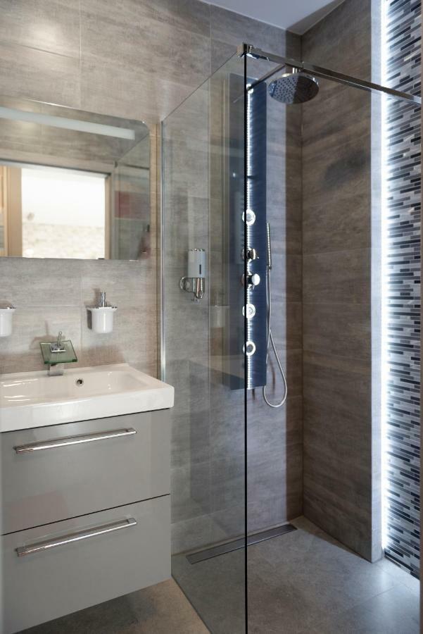 Apartament Elegance Pink 레왈 외부 사진